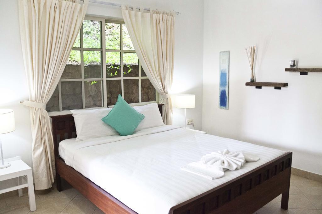 The Beach House Kep Room photo